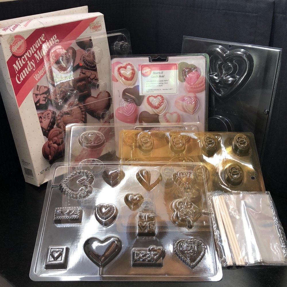 Wilton Valentine's Day Heart Love Wedding Anniversary Candy Molds- Kit of 6